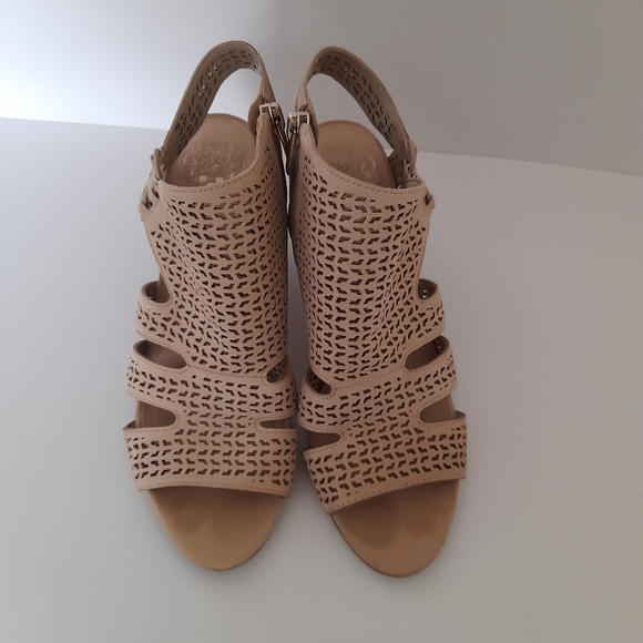 Vince Camuto Women's Tan Leather Wedge Sandals - Picture 2 of 8